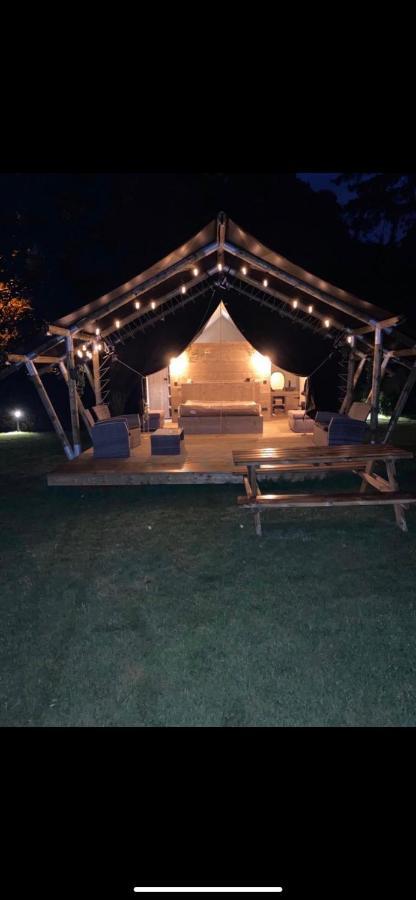 'T Vlyt Vakantiehuis-Wellness Bed & Breakfast Riemst Dış mekan fotoğraf